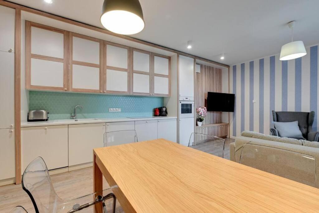 Urbannest At The Old Town Torunska Apartment กดัญสก์ ภายนอก รูปภาพ